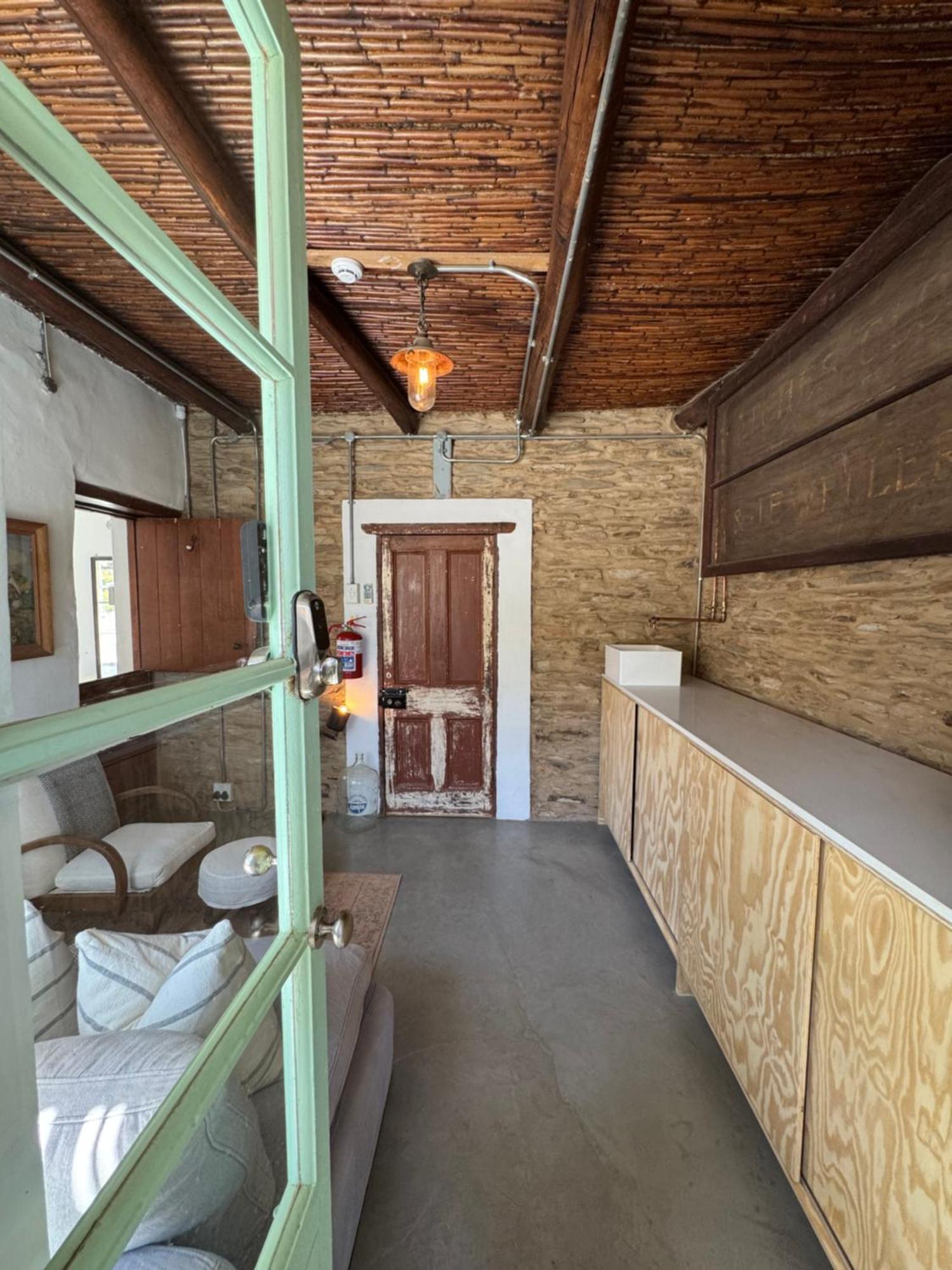 The Karoo Moon Motel Barrydale Extérieur photo